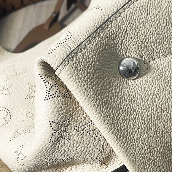 Authentic Louis Vuitton Monogram Carmel Hobo Mahina Leather Shoulder Tote Bag - Picture 12 of 16